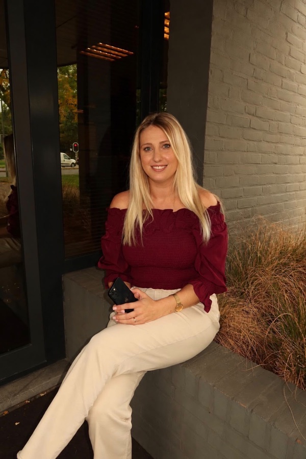Kelly Ackermans, Account manager bij idb Groep